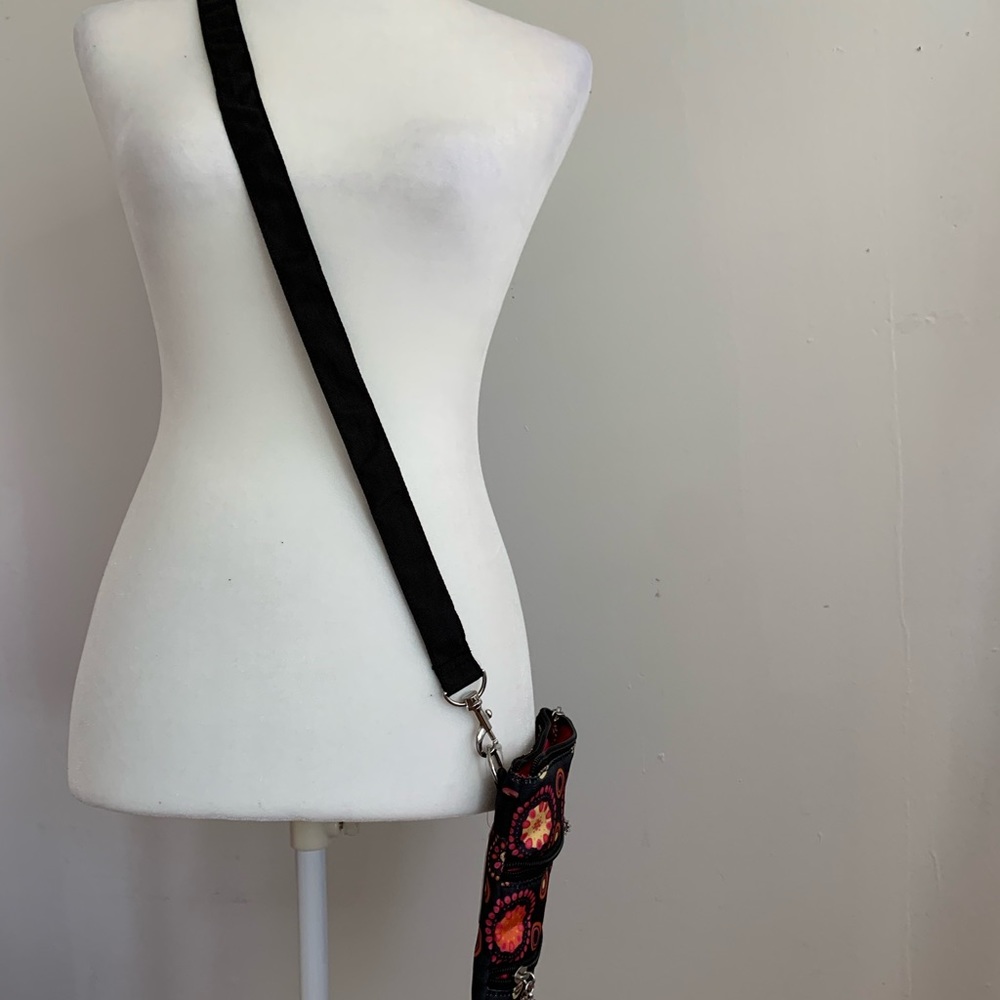 Sunny Bags Swirl Print Nylon Lightweight Crossbody - Picture 7 of 7